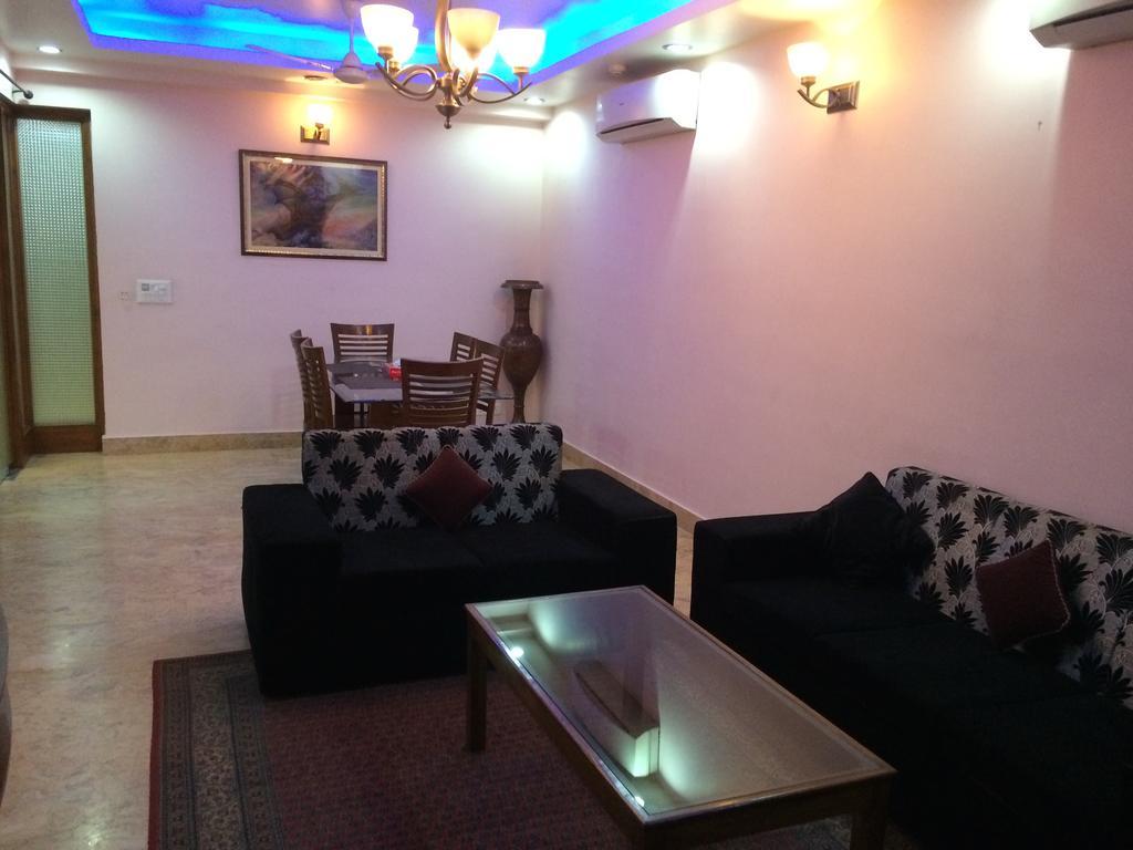 Skylink Suites Bed&Breakfast Neu-Delhi Exterior foto