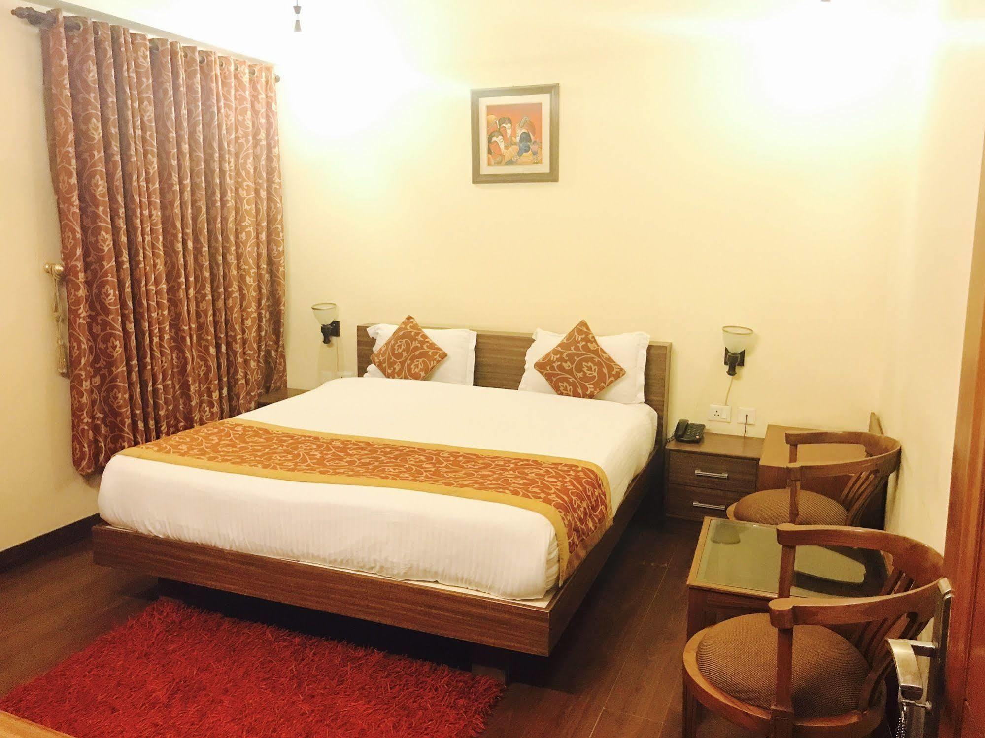 Skylink Suites Bed&Breakfast Neu-Delhi Exterior foto